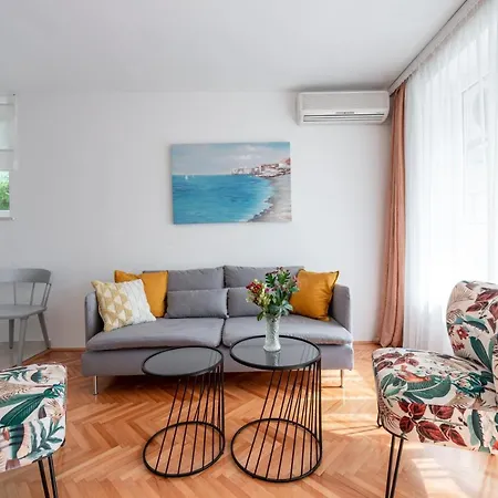 Apartment Bulevar
