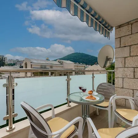 Bulevar Apartment